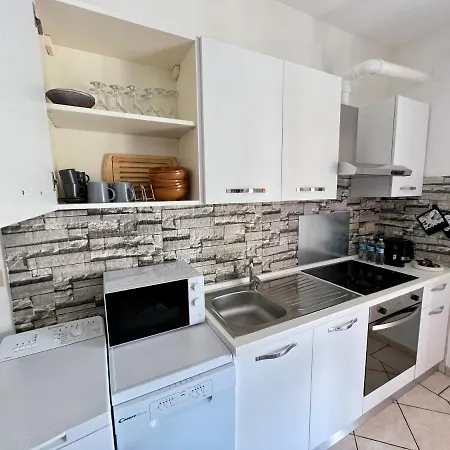 House * В'яреджо