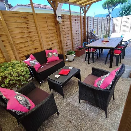 House Hébergement de vacances *